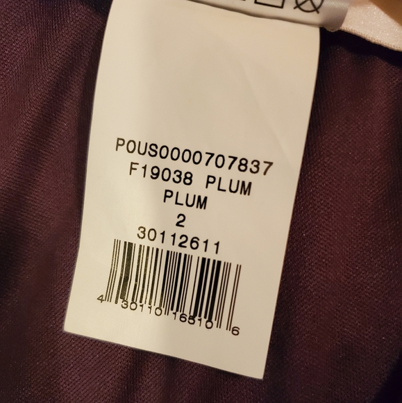 Dress - Picture 4 of 4